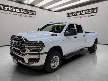 New 2026 RAM 3500 Tradesman Crew Cab 4x4 8' Box