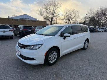 Used 2020 Chrysler Voyager 