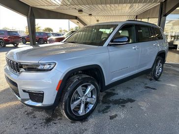 2025 Jeep Grand Cherokee L Limited 4x4