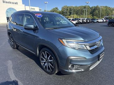 Used 2019 Honda Pilot Touring 8-Passenger AWD