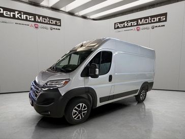 New 2025 RAM Promaster 1500 Slt+ Cargo Van High Roof 136' Wb