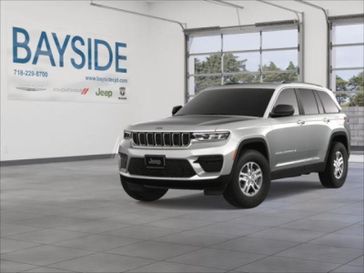 2025 Jeep Grand Cherokee Laredo 4x4