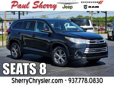 Used 2019 Toyota Highlander LE