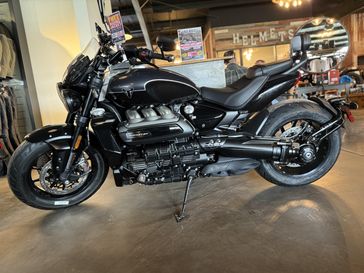 2025 Triumph Rocket 3 GT Storm 