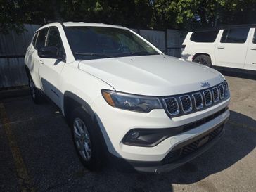 Used 2024 Jeep Compass Latitude