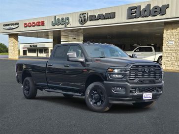 2025 RAM 3500 Tradesman Crew Cab 4x4 8' Box