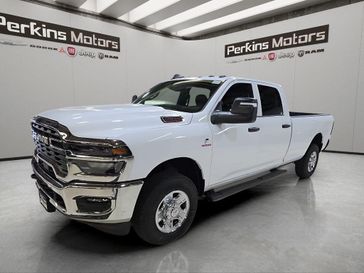 New 2026 RAM 2500 Tradesman Crew Cab 4x4 8' Box