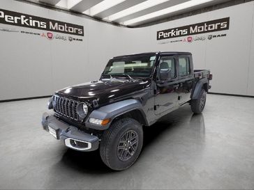 New 2026 Jeep Gladiator Sport 4x4
