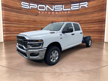 New 2026 RAM 3500 Tradesman Crew Cab Chassis 4x4 60' Ca