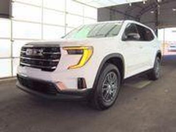 Used 2025 GMC Acadia Elevation