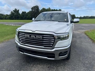 New 2025 RAM 1500 Laramie Crew Cab 4x4 5'7' Box