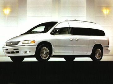 1996 Chrysler Town & Country Base