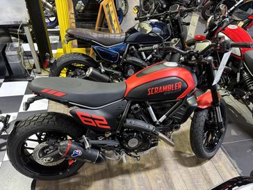 2024 Ducati Scrambler Full Throttle  Gold Coast Motorsports (516) 352-7474 pixelmotiondemo.com 