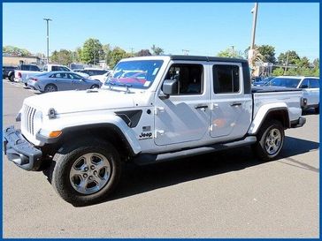 Used 2021 Jeep Gladiator Sport