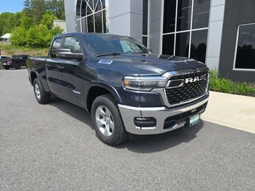 2025 RAM 1500 Big Horn Quad Cab 4x4 6'4' Box