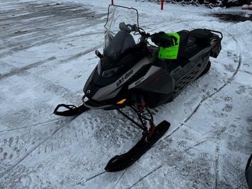 Used 2023 Ski-Doo SM REN XRS 850 RD 15IR SAS TX HUB 23 850 ETEC 