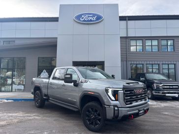 Used 2024 GMC Sierra 2500HD AT4