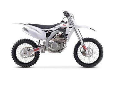 New 2021 SSR SR300S 