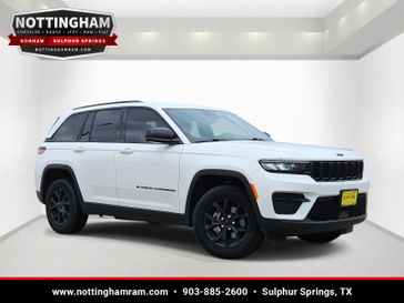 Used 2025 Jeep Grand Cherokee Altitude