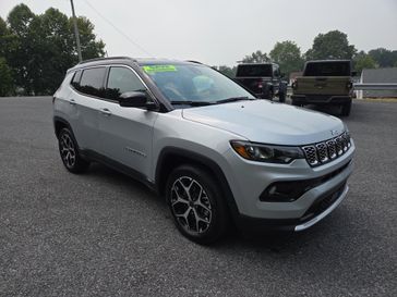 New 2025 Jeep Compass Limited 4x4