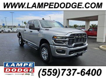 New 2026 RAM 2500 Tradesman Crew Cab 4x4 6'4' Box
