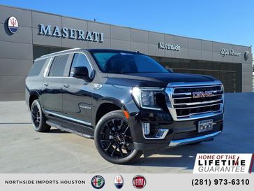 Used 2023 GMC Yukon XL SLT