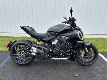 2023 Ducati Diavel V4 