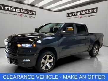 New 2026 RAM 1500 Express Crew Cab 4x4 5'7' Box
