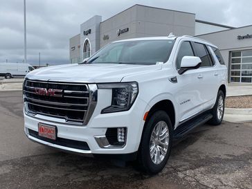 2023 GMC Yukon SLT