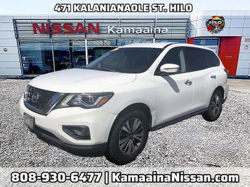2017 Nissan Pathfinder 4d SUV FWD SV