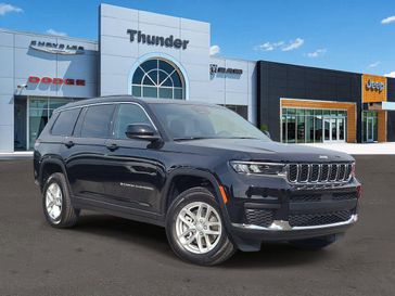 New 2026 Jeep Grand Cherokee L Laredo 4x2