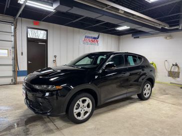 Used 2024 Dodge Hornet GT in a 8 Ball exterior color and Blackinterior. Jensen Chrysler Dodge Jeep Ram 507-354-0542 jensenchryslerdodgejeepram.com 