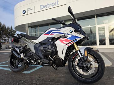 New 2026 BMW R1300RS 