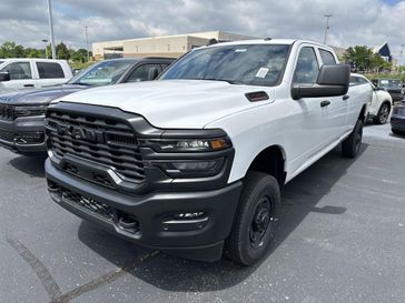 2025 RAM 2500 Tradesman Crew Cab 4x4 8' Box
