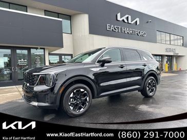 Used 2025 Kia Sorento S