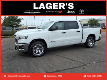 New 2026 RAM 1500 Big Horn Crew Cab 4x4 5'7' Box