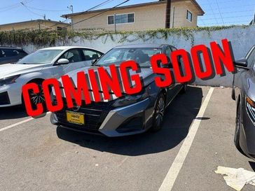 Used 2025 Nissan Altima 2.5 SV