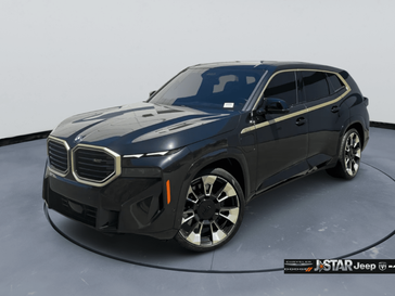 2023 BMW XM Base