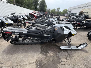 New 2025 SKIDOO SUMMIT ADR 600R S GY HAC 154 