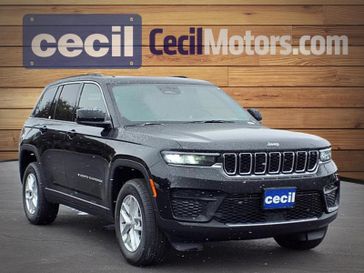 2025 Jeep Grand Cherokee Laredo X 4x2