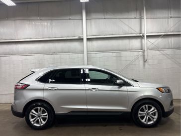 Used 2019 Ford Edge SEL