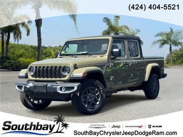 New 2026 Jeep Gladiator Sport S 4x4 in a 41 exterior color and Blackinterior. Southbay Chrysler Jeep Dodge Ram (424) 404-5521 pixelmotiondemo.com 