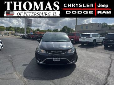 Used 2020 Chrysler Pacifica Touring L
