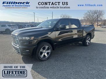 2025 RAM 1500 Tradesman Crew Cab 4x4 5'7' Box