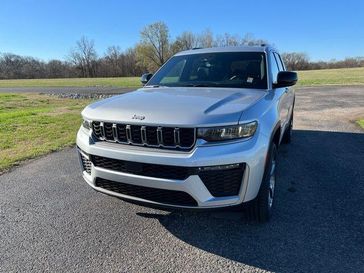 New 2026 Jeep Grand Cherokee L Limited 4x4