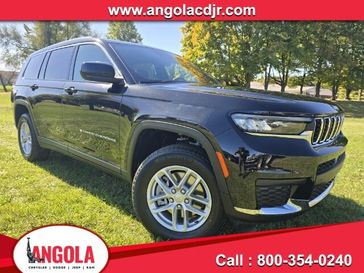 2025 Jeep Grand Cherokee L Laredo X 4x4