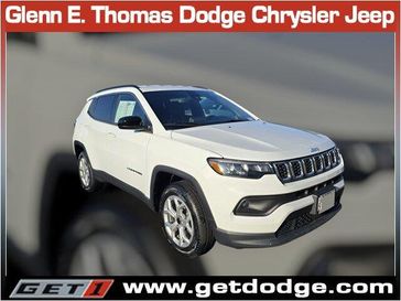 Used 2025 Jeep Compass Latitude