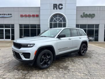 Used 2025 Jeep Grand Cherokee 