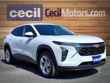 Used 2025 Chevrolet Trax LS