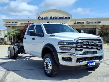 New 2026 RAM 5500 Tradesman Chassis Crew Cab 4x4 84' Ca